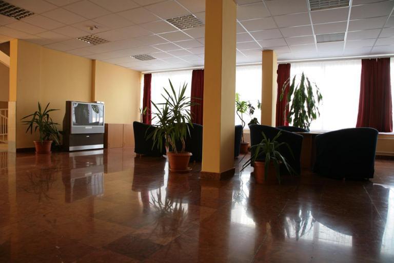 Imola Hostel Eger Exteriör bild