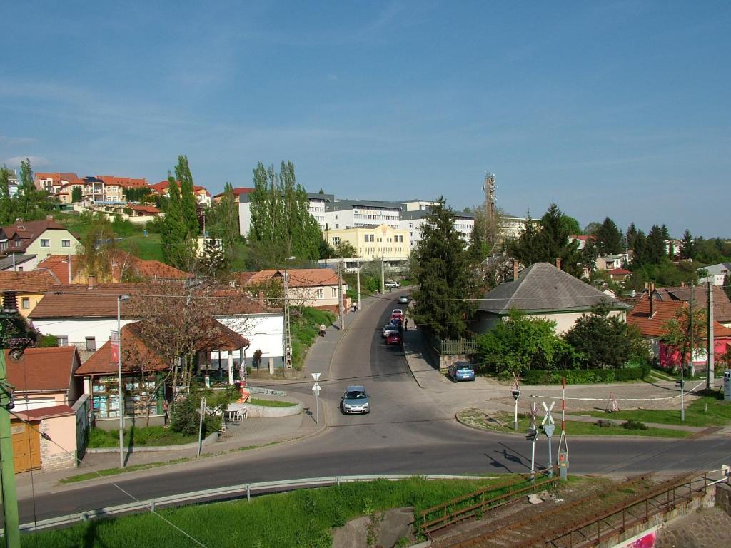 Imola Hostel Eger Exteriör bild